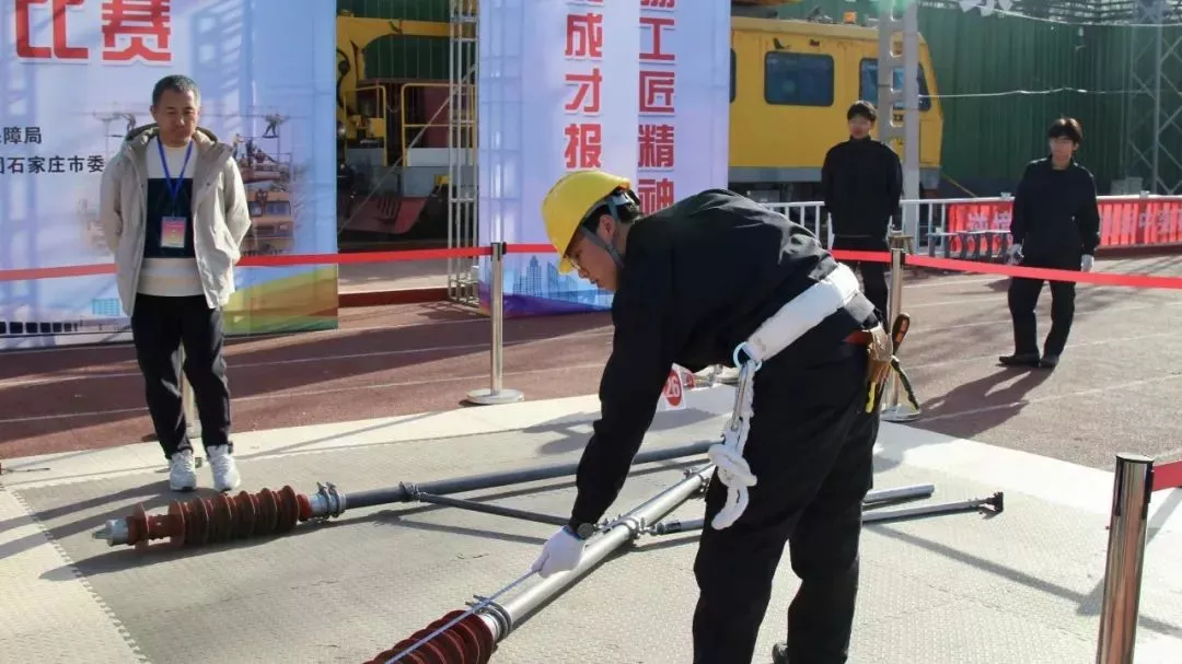 石家庄路翔铁路学校 石家庄路翔铁路学校